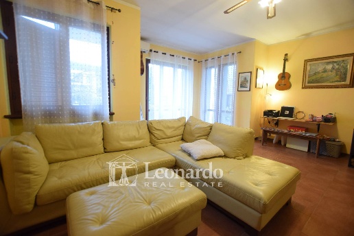 casa indipendente in vendita a Massarosa in zona Piano di Mommio