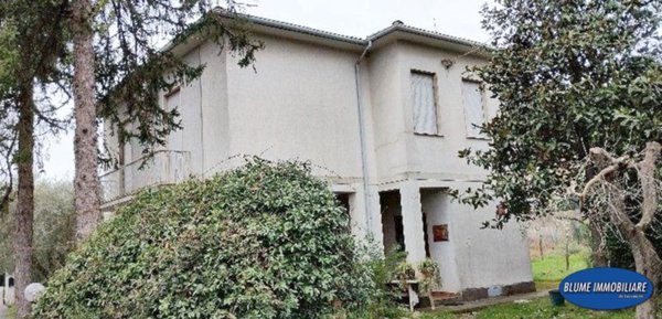 casa indipendente in vendita a Massarosa