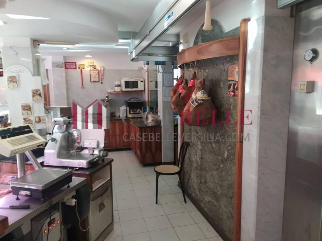 negozio in vendita a Massarosa in zona Stiava