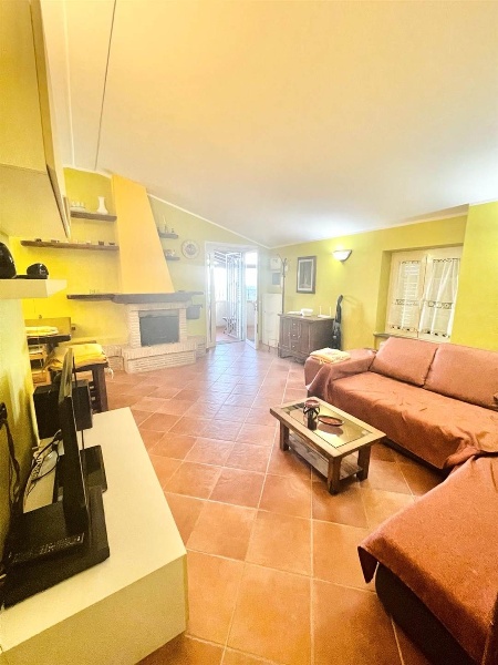 casa indipendente in vendita a Massarosa in zona Corsanico