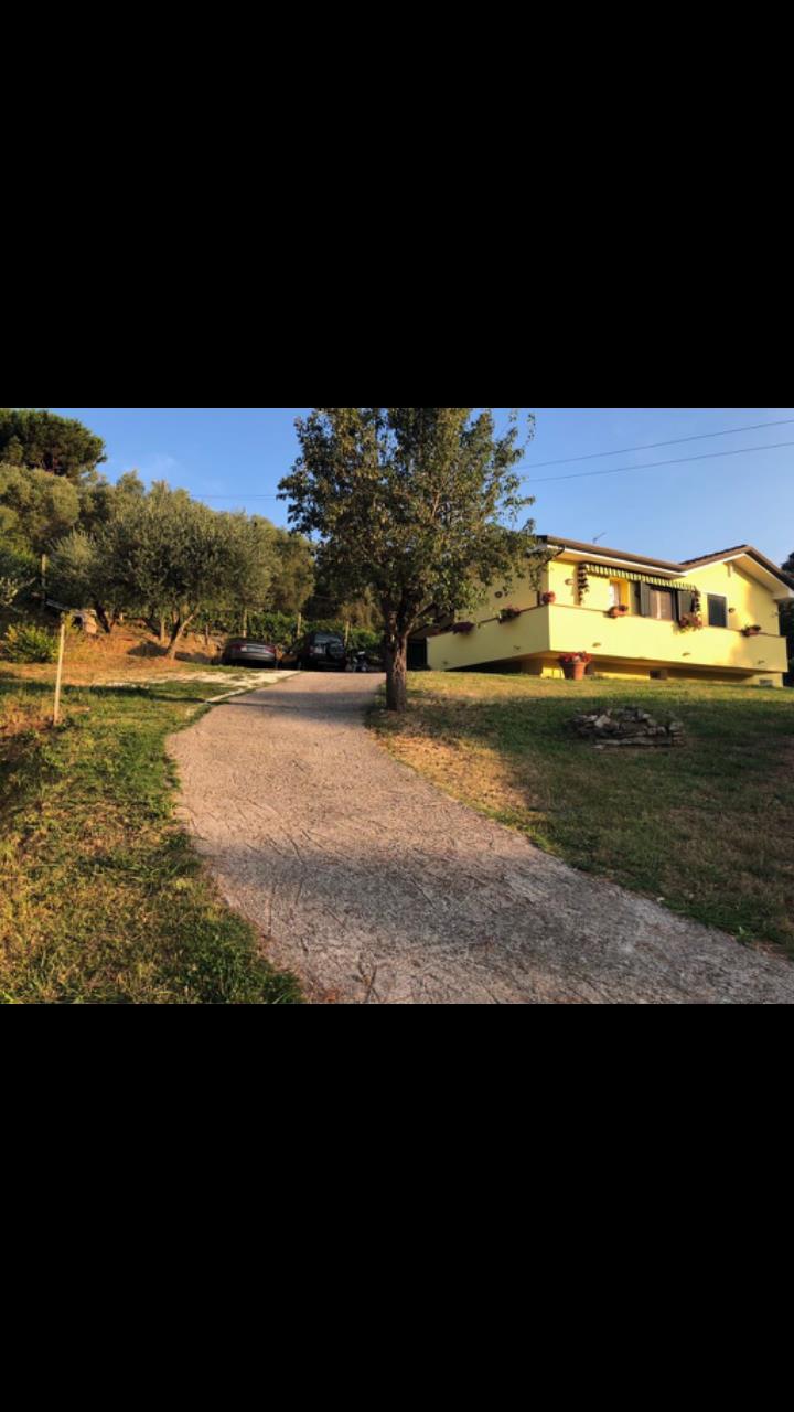 casa indipendente in vendita a Massarosa in zona Stiava