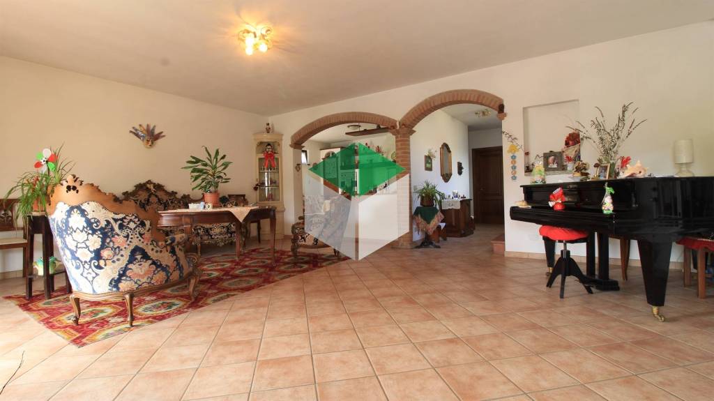 casa indipendente in vendita a Massarosa in zona Bozzano