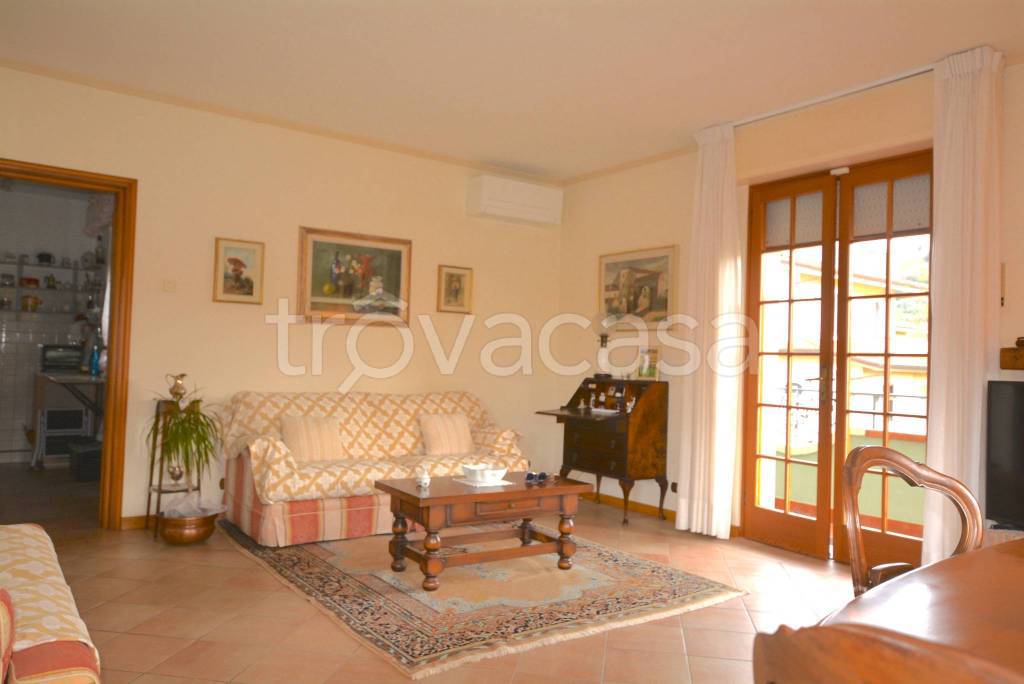 casa indipendente in vendita a Massarosa