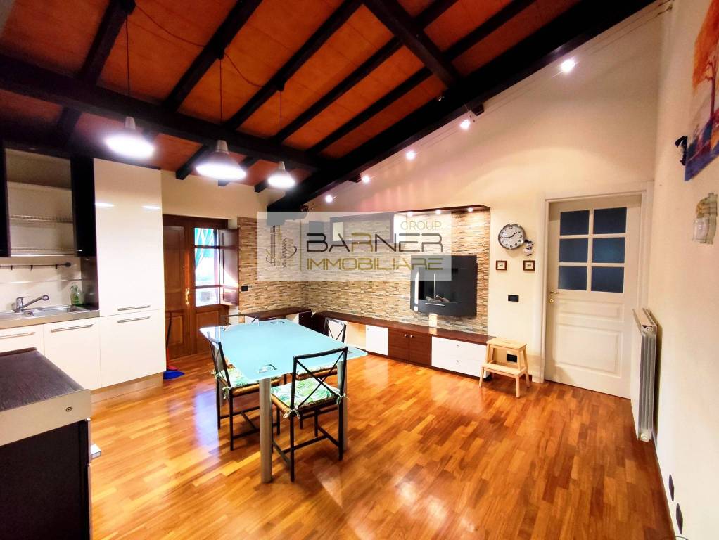 appartamento in vendita a Massarosa in zona Bozzano