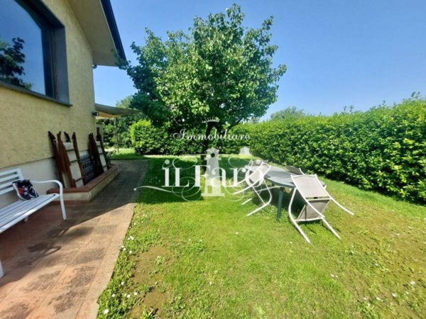 casa indipendente in vendita a Massarosa in zona Stiava