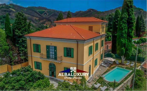 casa indipendente in vendita a Massarosa in zona Pieve a Elici