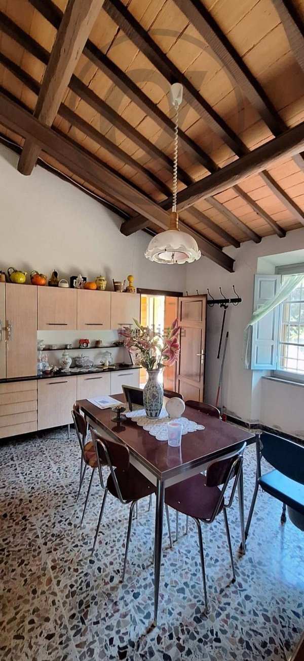 casa indipendente in vendita a Massarosa