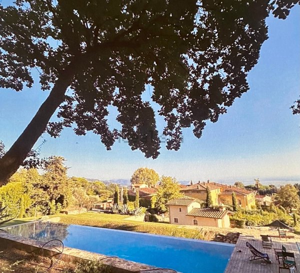 casa indipendente in vendita a Massarosa