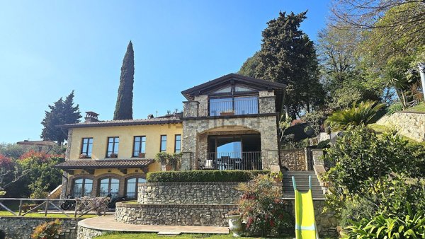 casa indipendente in vendita a Massarosa in zona Massaciuccoli