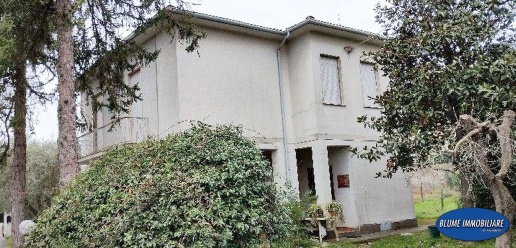 casa indipendente in vendita a Massarosa