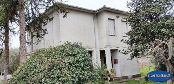 casa indipendente in vendita a Massarosa