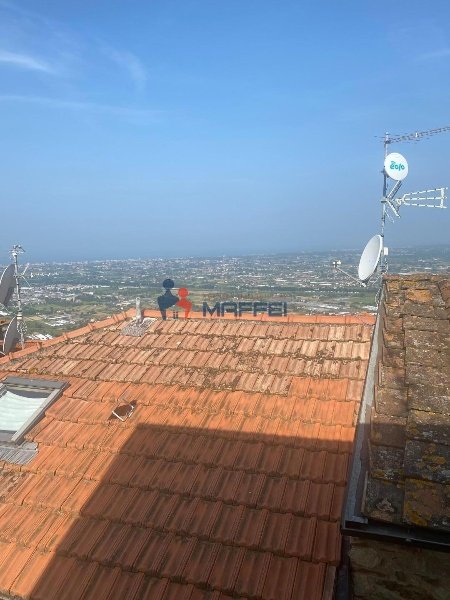 villa in vendita a Massarosa in zona Mommio