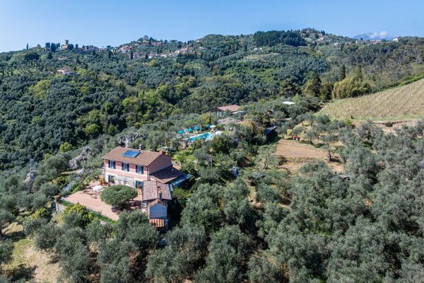 casa indipendente in vendita a Massarosa