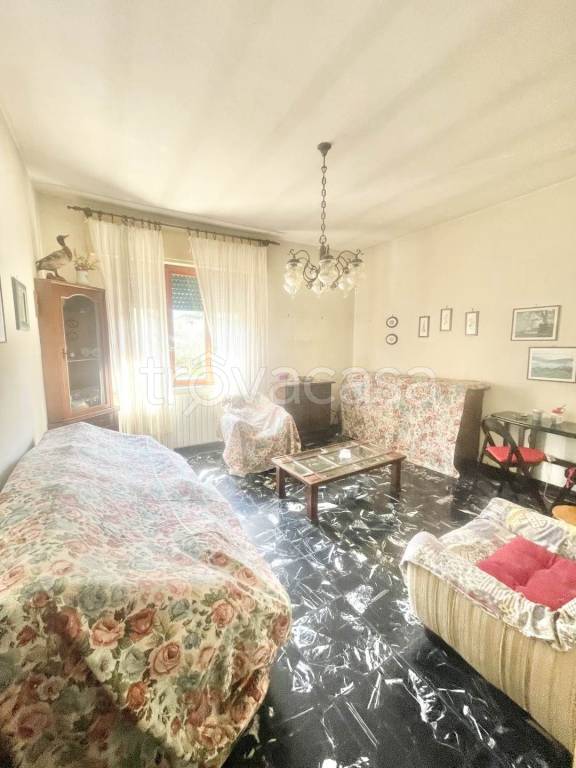 casa indipendente in vendita a Massarosa in zona Bozzano