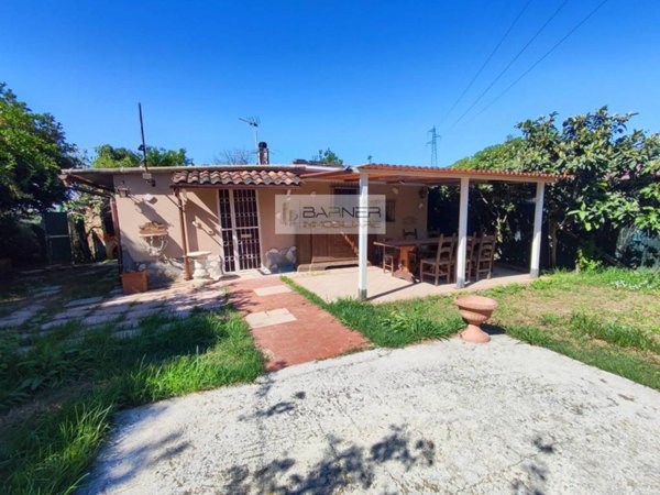 casa indipendente in vendita a Massarosa in zona Piano di Conca