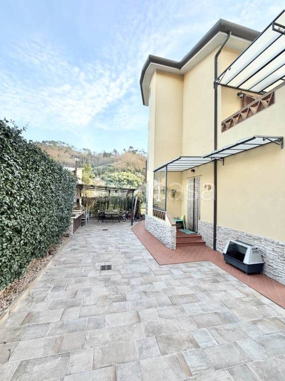 casa indipendente in vendita a Massarosa in zona Bozzano