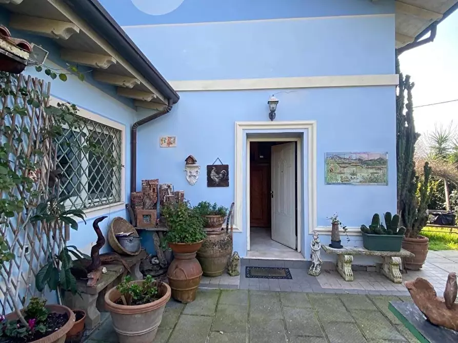 casa indipendente in vendita a Massarosa