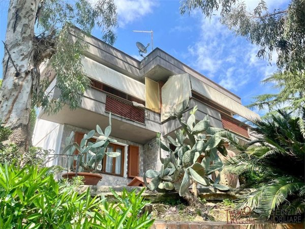 casa indipendente in vendita a Massarosa in zona Quiesa