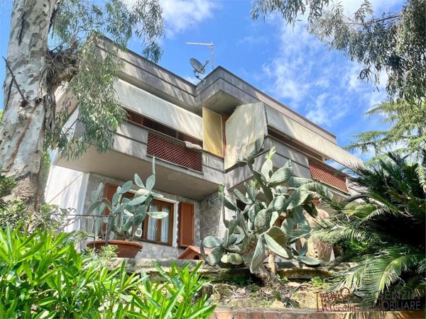casa indipendente in vendita a Massarosa in zona Quiesa