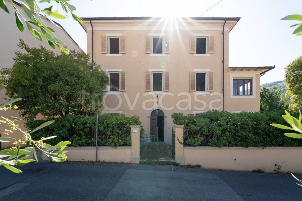 casa indipendente in vendita a Massarosa in zona Quiesa