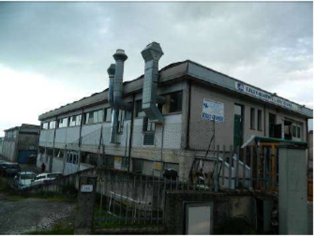 locale commerciale in vendita a Massarosa in zona Quiesa