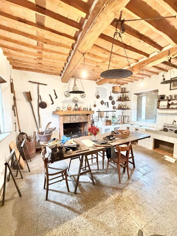 casa indipendente in vendita a Massarosa