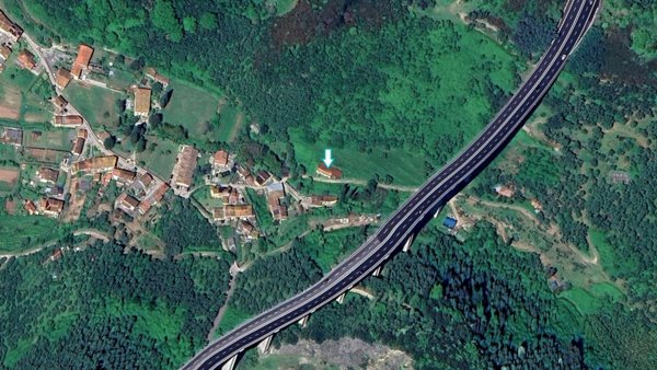 locale di sgombero in vendita a Massarosa in zona Bozzano