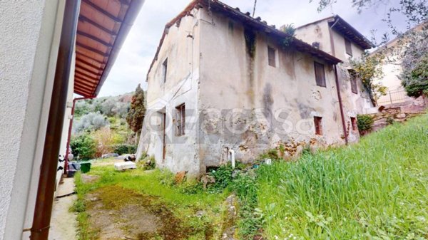 appartamento in vendita a Massarosa in zona Stiava