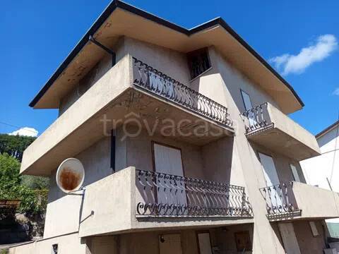 casa indipendente in vendita a Massarosa in zona Bargecchia