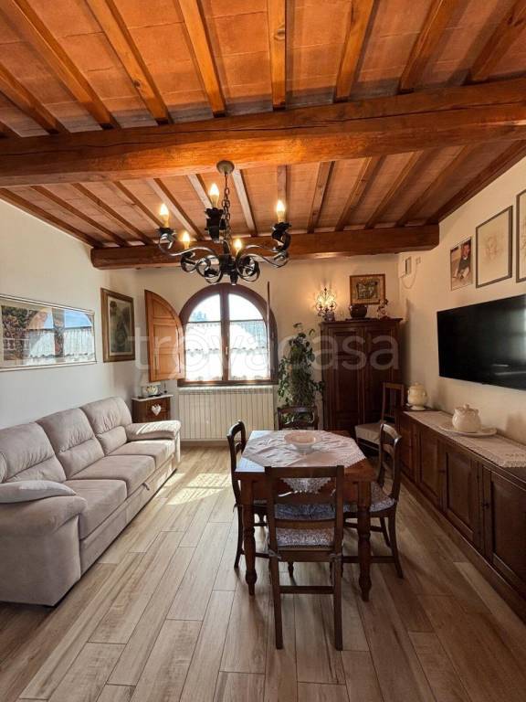 appartamento in vendita a Massarosa in zona Piano del Quercione