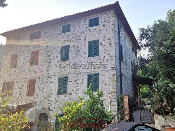 appartamento in vendita a Massarosa in zona Bozzano