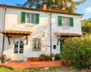 casa indipendente in vendita a Massarosa in zona Massaciuccoli