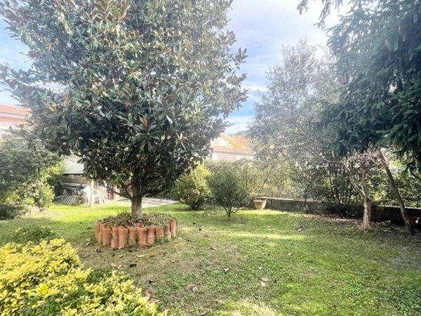 casa indipendente in vendita a Massarosa
