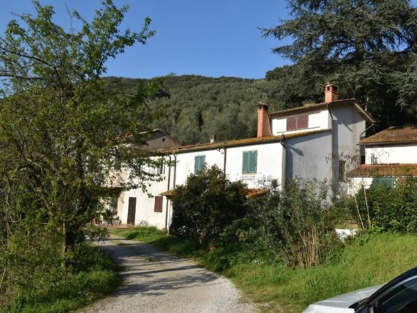 casa indipendente in vendita a Massarosa in zona Massaciuccoli