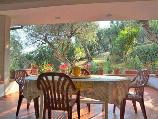 casa indipendente in vendita a Massarosa
