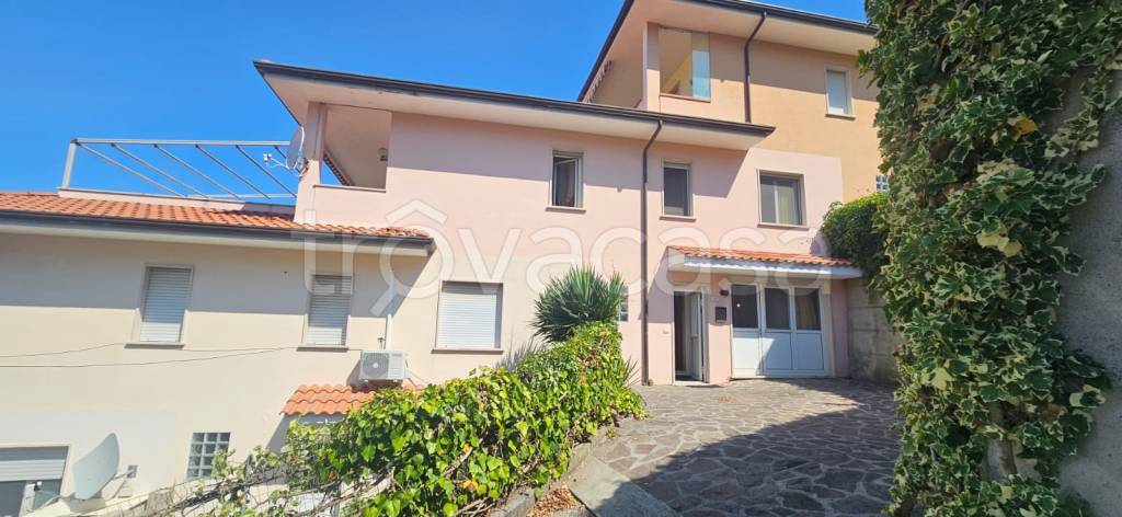 casa indipendente in vendita a Massarosa in zona Quiesa