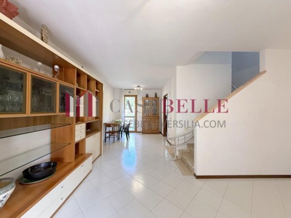 casa indipendente in vendita a Massarosa in zona Piano di Conca