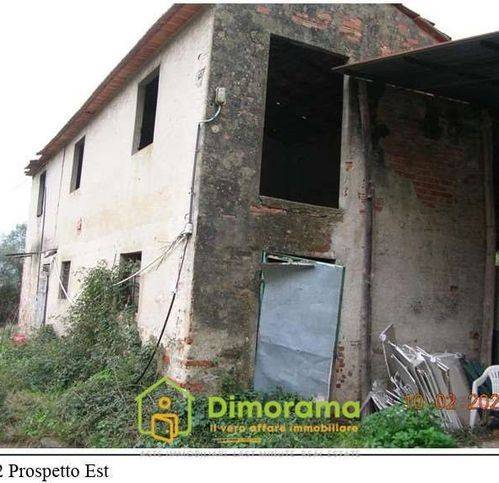 casa indipendente in vendita a Massarosa in zona Bozzano