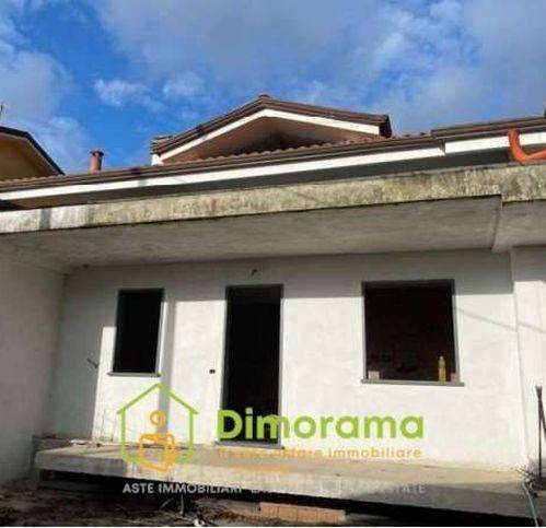 casa indipendente in vendita a Massarosa in zona Quiesa