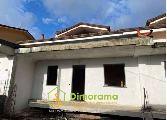 casa indipendente in vendita a Massarosa in zona Quiesa