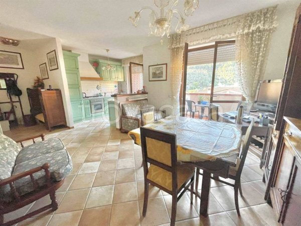 appartamento in vendita a Massarosa in zona Quiesa