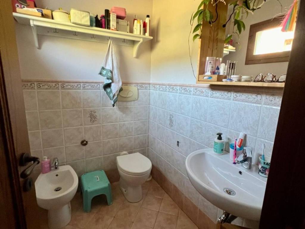 casa indipendente in vendita a Massarosa in zona Bozzano