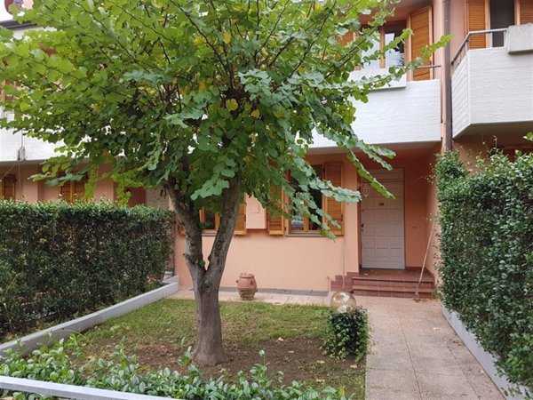casa indipendente in vendita a Massarosa