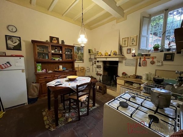 casa indipendente in vendita a Massarosa in zona Stiava