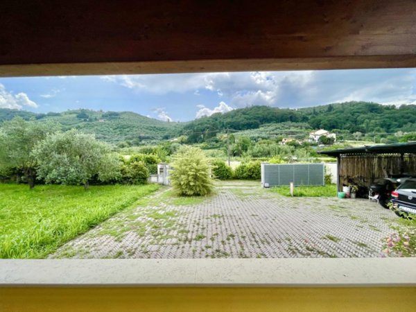 casa indipendente in vendita a Massarosa in zona Stiava