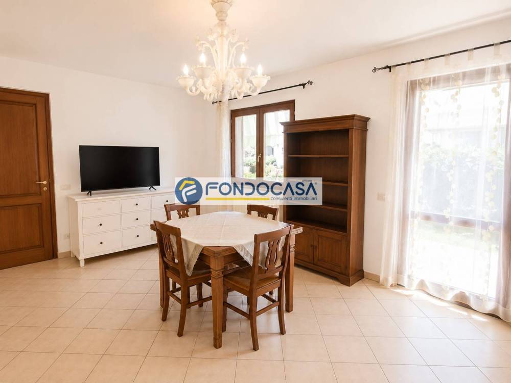 casa indipendente in vendita a Massarosa in zona Quiesa