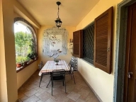 casa indipendente in vendita a Massarosa