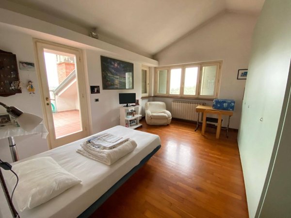 casa indipendente in vendita a Massarosa