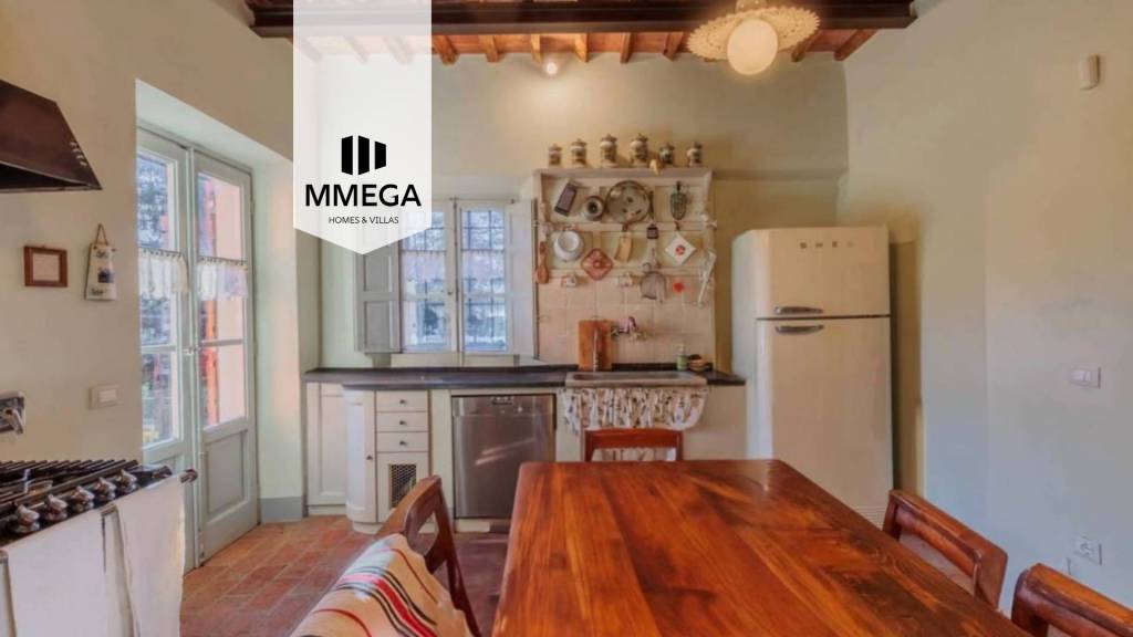 casa indipendente in vendita a Massarosa in zona Stiava