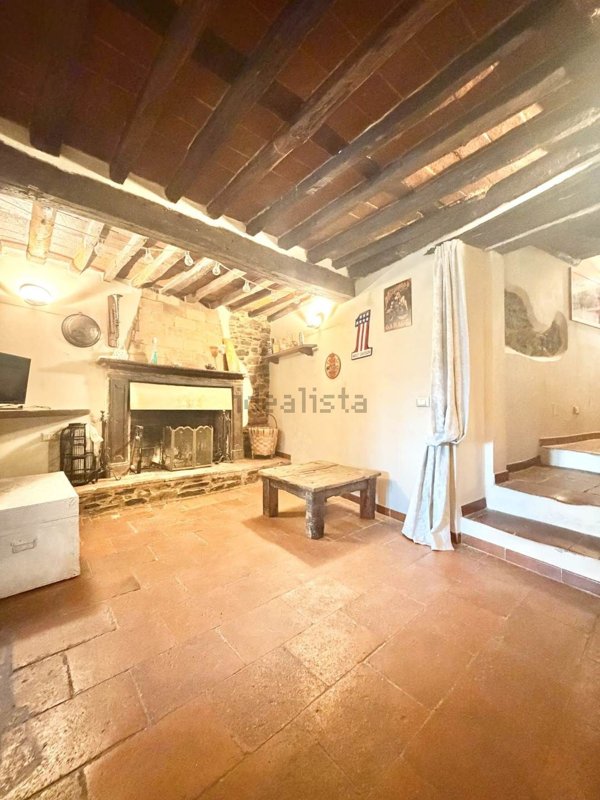 casa indipendente in vendita a Massarosa in zona Pieve a Elici